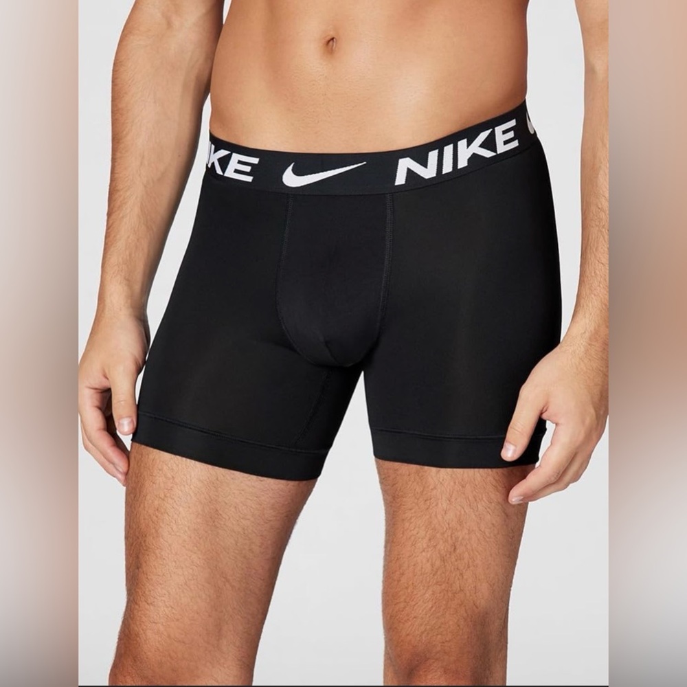 Nike Men's Black Boxer Briefs Dri-Fit